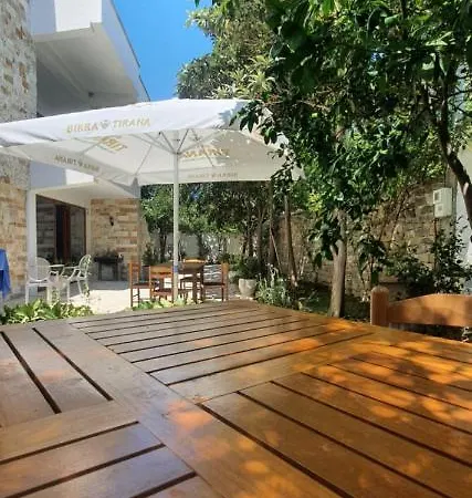 Xho's Forest Guest house 4*